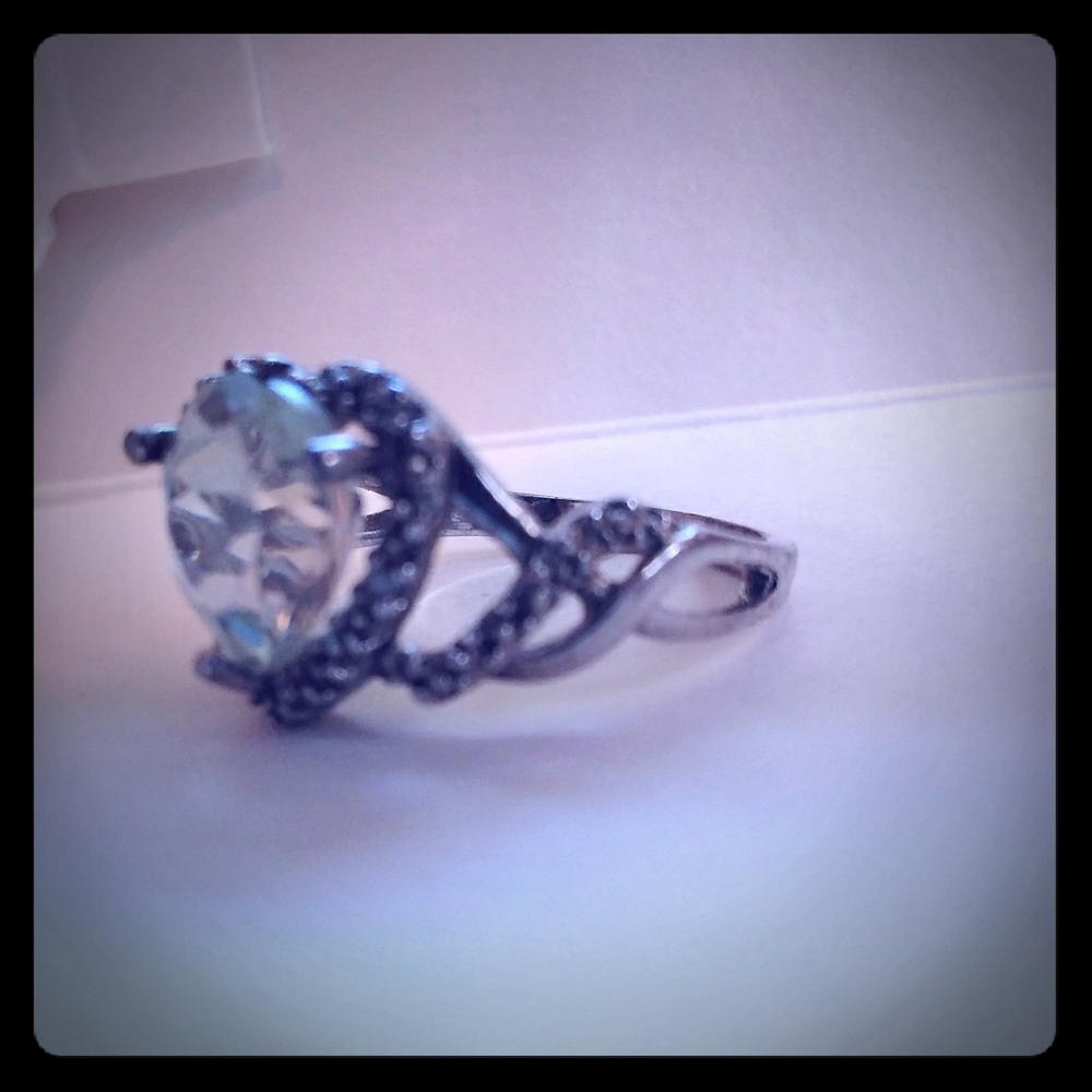 Green amethyst ring size 6